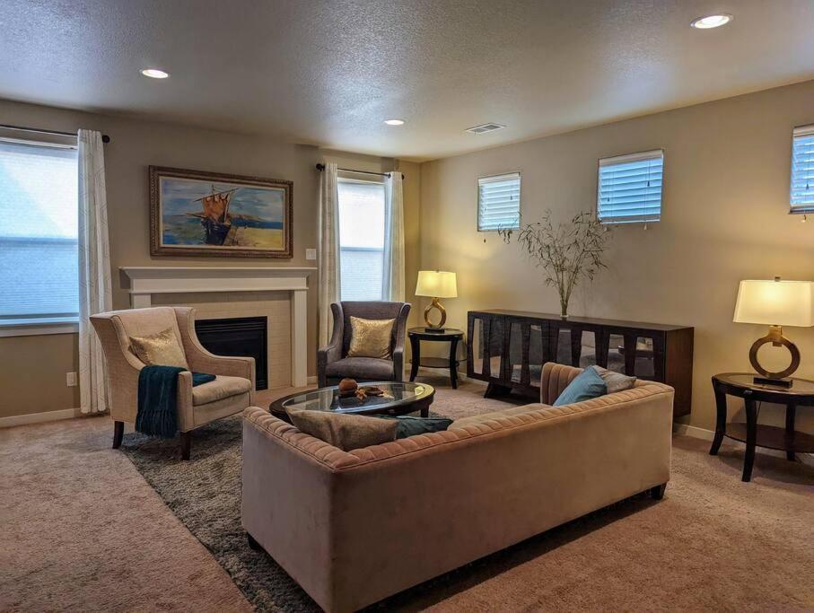 Spacious 3-Bedroom Home With Outdoor Space Eugene Exterior foto